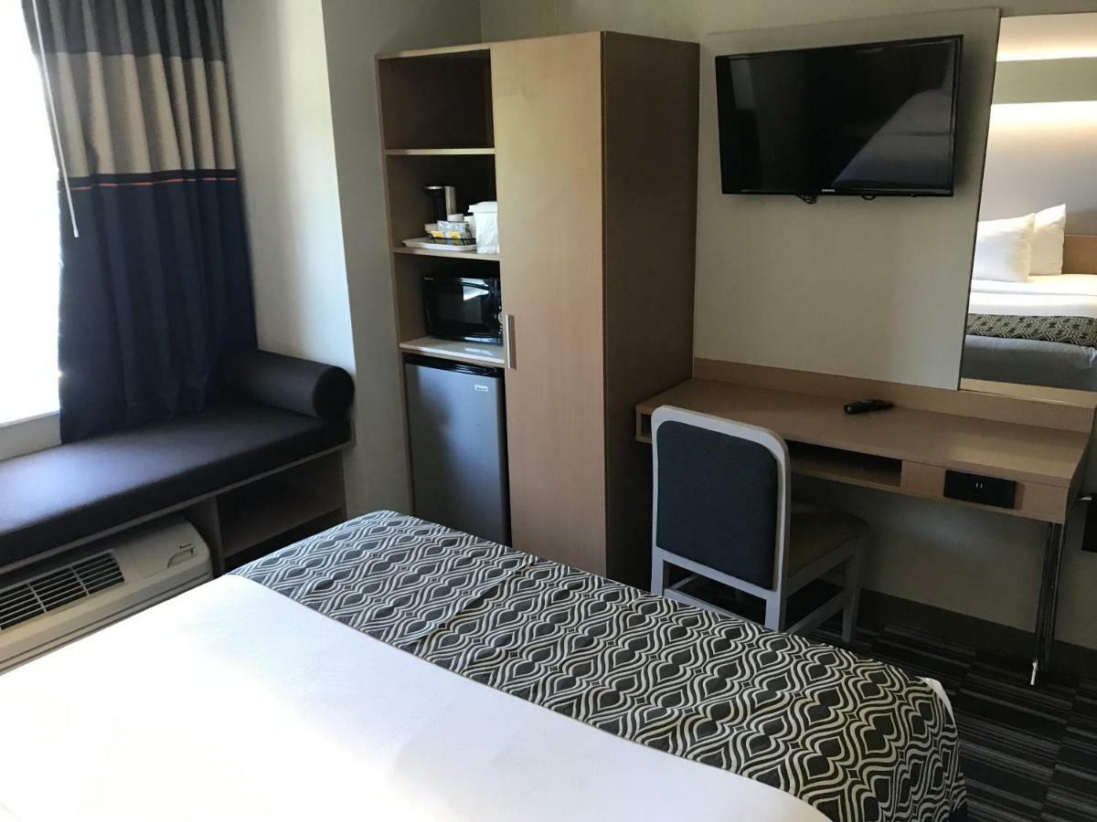 Microtel Inn Suite By Wyndham BWI Airport Лінтікум Екстер'єр фото